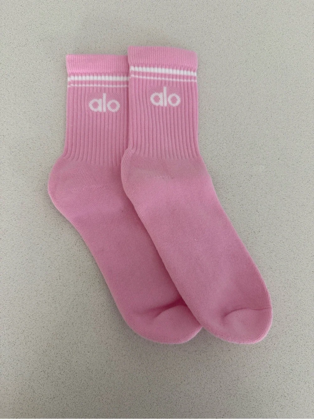 ALO Yoga Pink Ribbed Crew Socks with White Logo